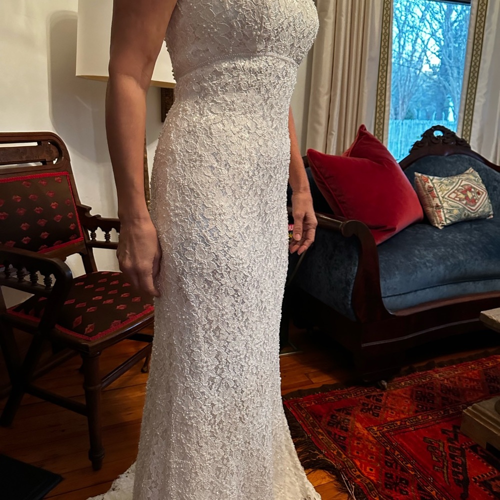 David's Bridal Elegant White Lace Wedding Dress